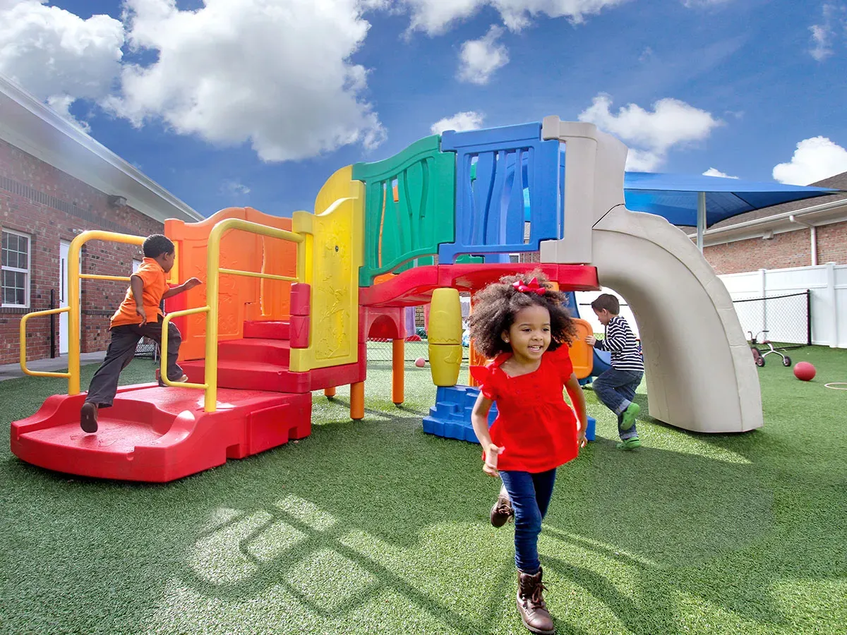 Choosing Safe Outdoor Playground Equipment for Daycare Settings