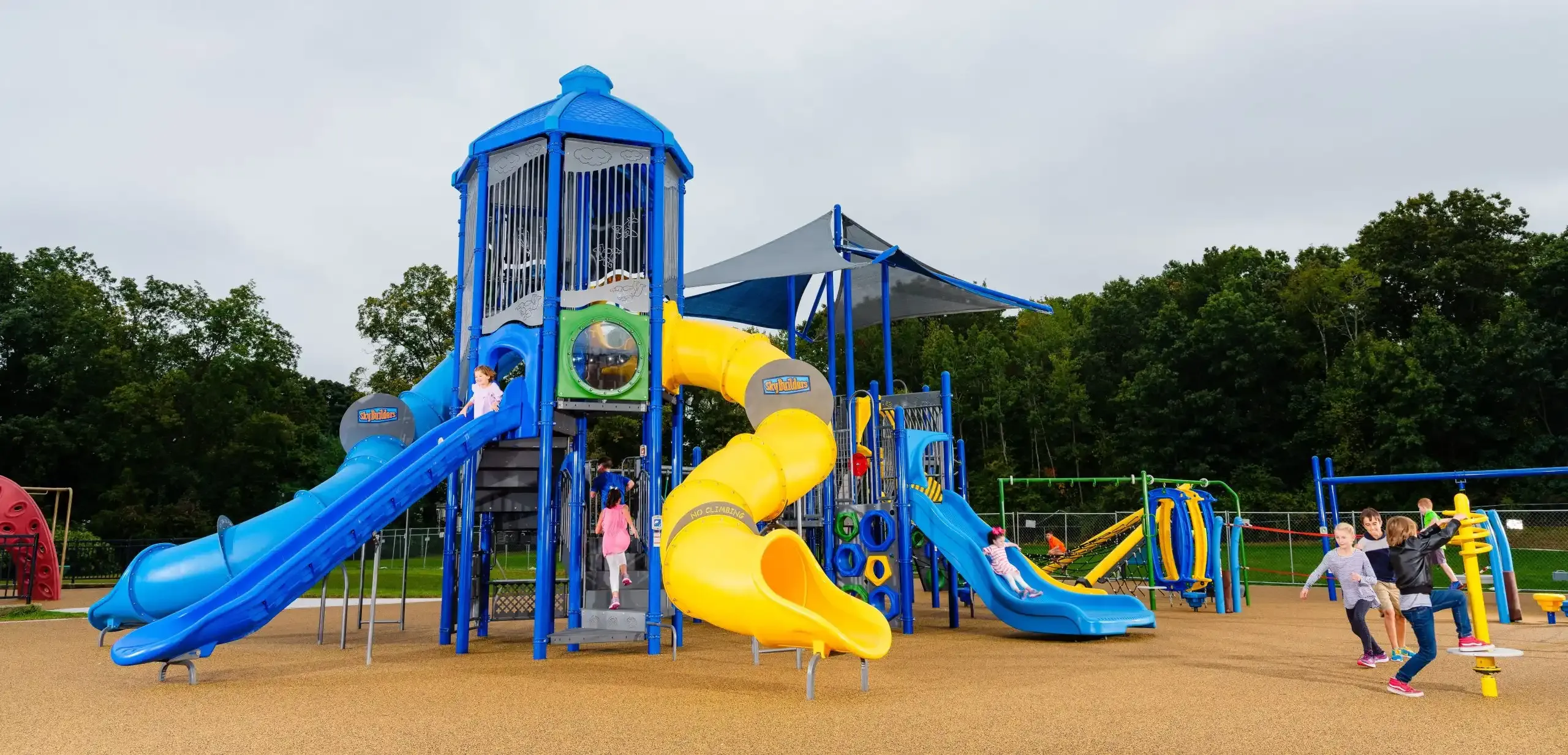 Finding Top Commercial Playground Equipment Suppliers