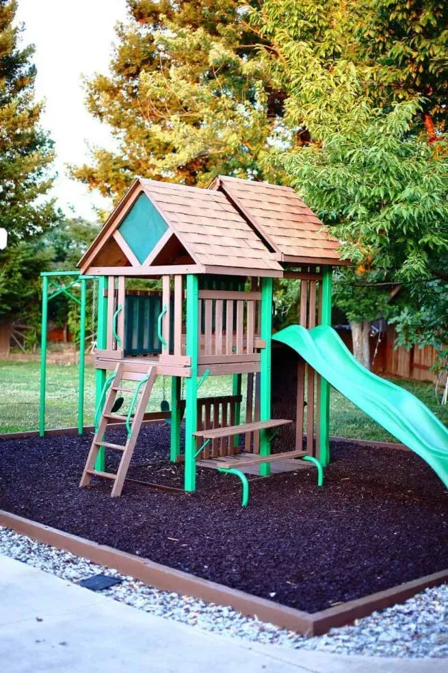 Comparing Popular Backyard Playground Ground Ideas