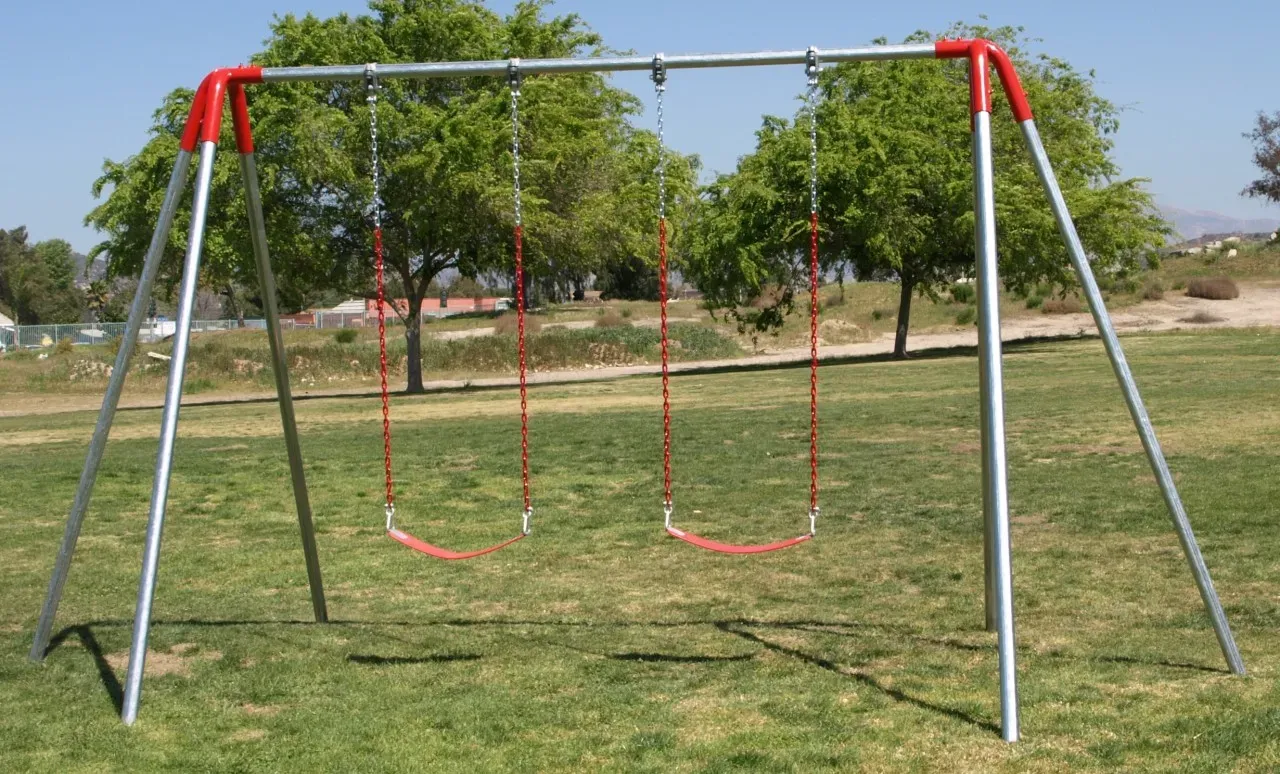 Selecting the Perfect Commercial Swing Sets for Your Space